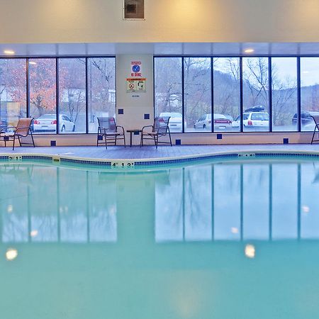 Holiday Inn Express Winfield - Teays Valley Hurricane Fasilitas foto