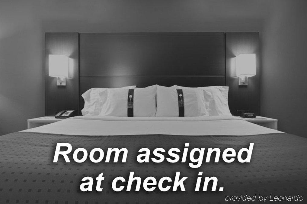 Holiday Inn Express Winfield - Teays Valley Hurricane Bagian luar foto