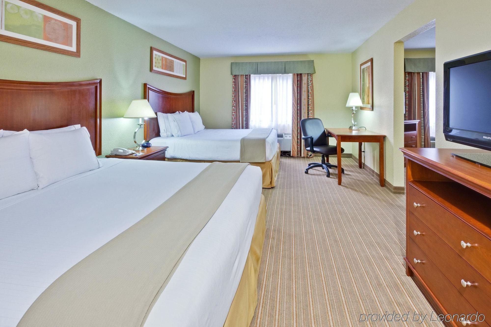 Holiday Inn Express Winfield - Teays Valley Hurricane Ruang foto