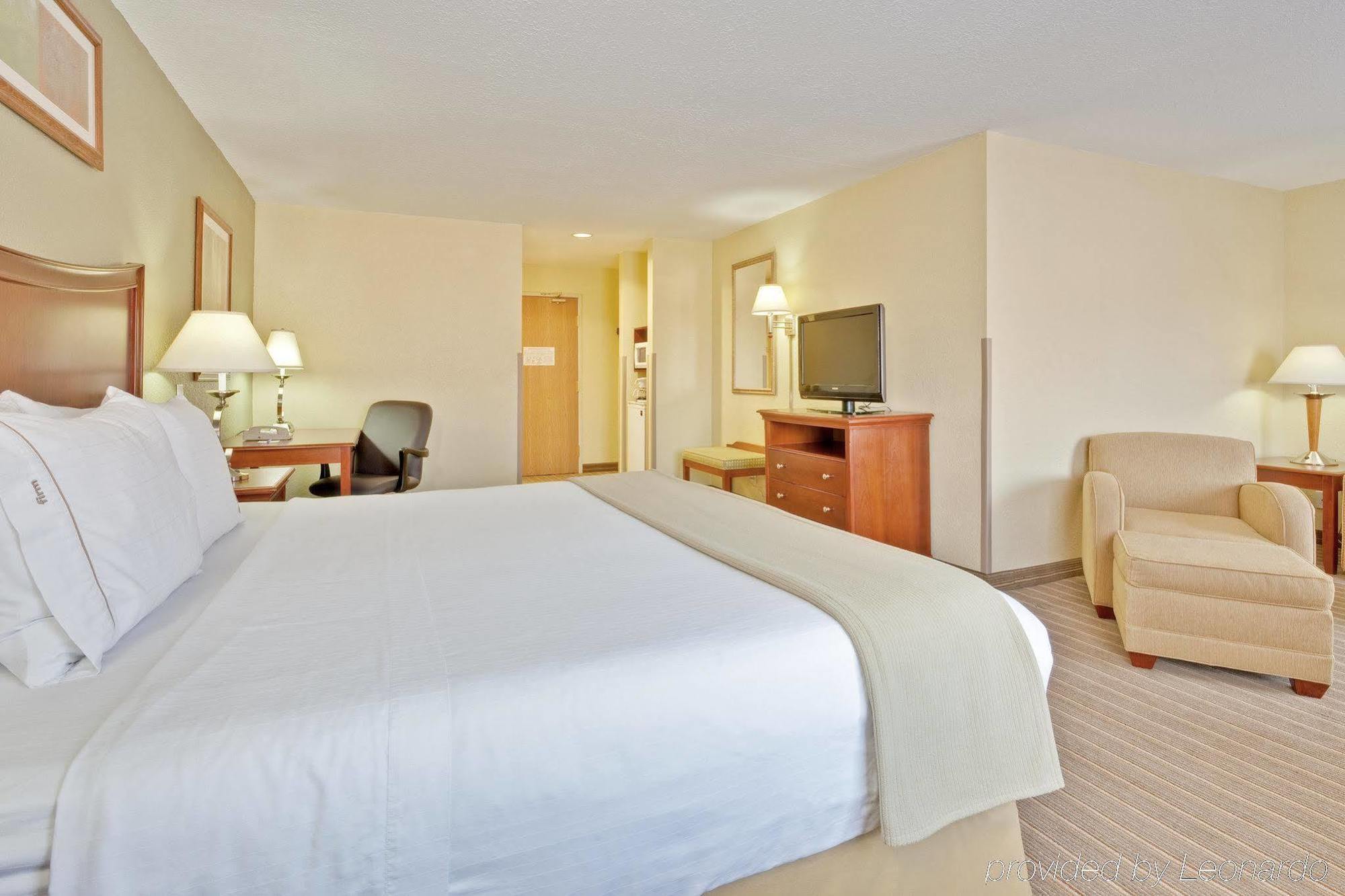 Holiday Inn Express Winfield - Teays Valley Hurricane Ruang foto