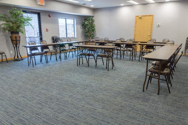 Holiday Inn Express Winfield - Teays Valley Hurricane Bagian luar foto