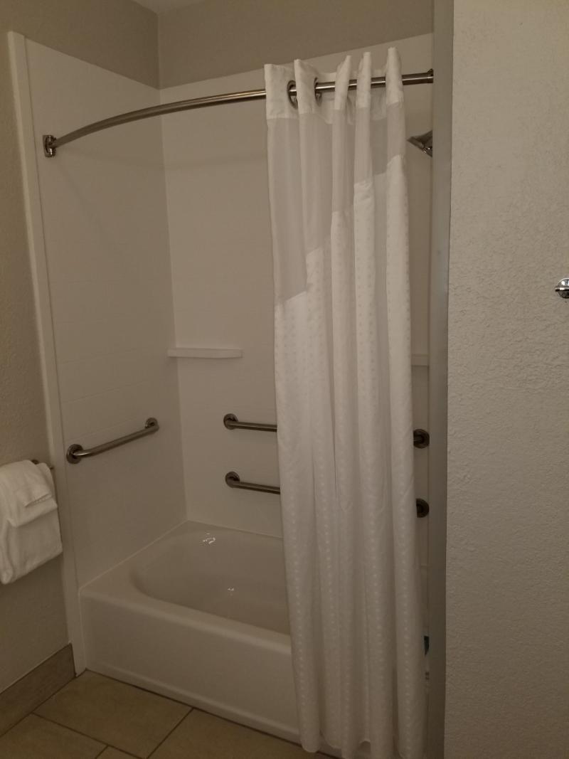 Holiday Inn Express Winfield - Teays Valley Hurricane Bagian luar foto