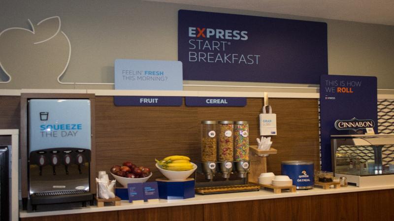 Holiday Inn Express Winfield - Teays Valley Hurricane Bagian luar foto